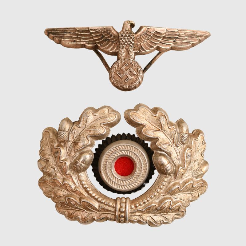 GERMAN WWII ARMY OFFICERS PEAK CAP INSIGNIA SET.