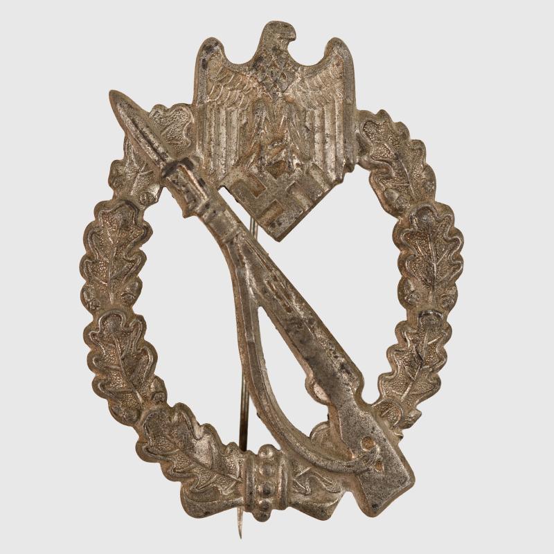 GERMAN WWII INFANTRY ASSAULT BADGE.