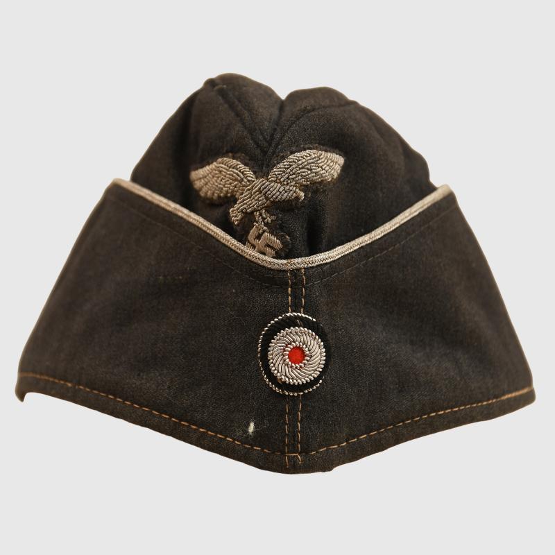 GERMAN WWII LUFTWAFFE OFFICERS OVERSEAS CAP.