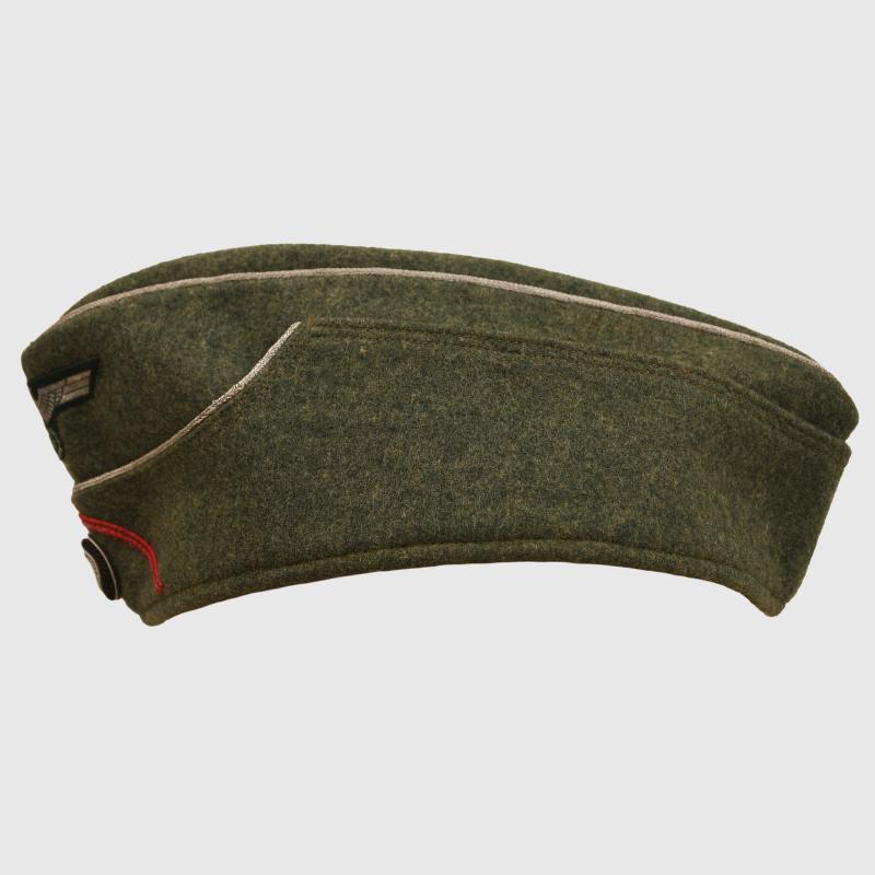 GERMAN WWII ARMY PANZER OFFICERS OVERSEAS CAP.