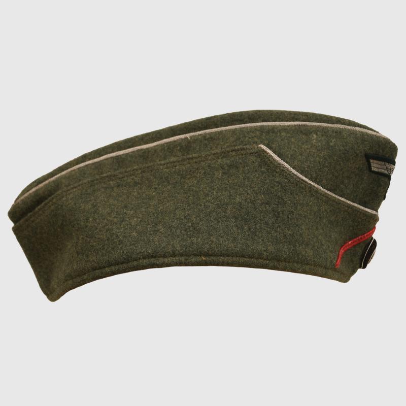 GERMAN WWII ARMY PANZER OFFICERS OVERSEAS CAP.
