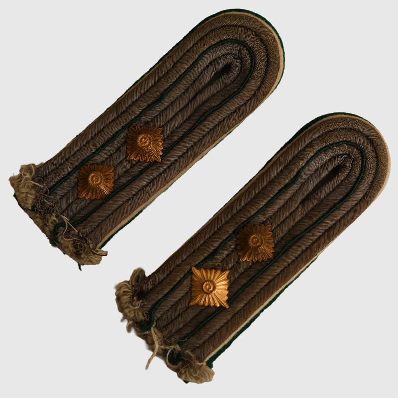 GERMAN WWII ARMY ADMINISTRATION OFFICERS SHOULDER BOARDS.