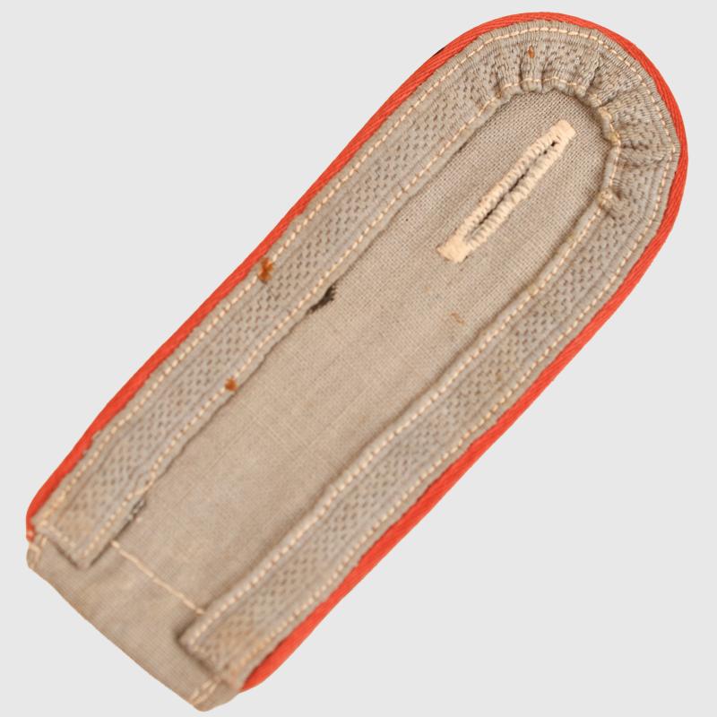 GERMAN WWII LUFTWAFFE SHIRT SHOULDER BOARD.