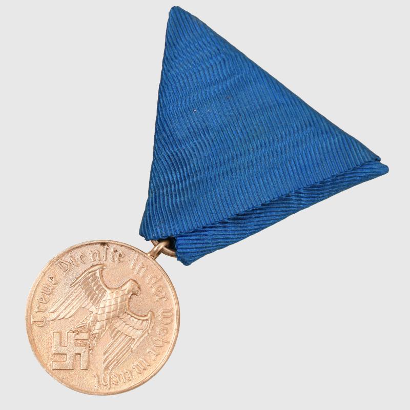 GERMAN WWII ARMED FORCES LONG SERVICE MEDAL.