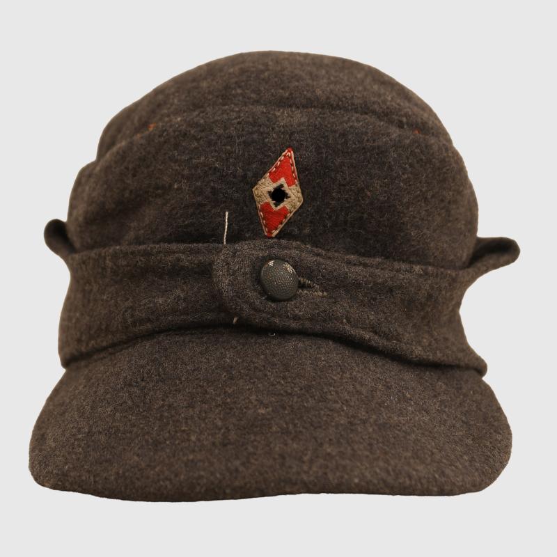 GERMAN WWII HITLER YOUTH FLAK HELPERS CAP.