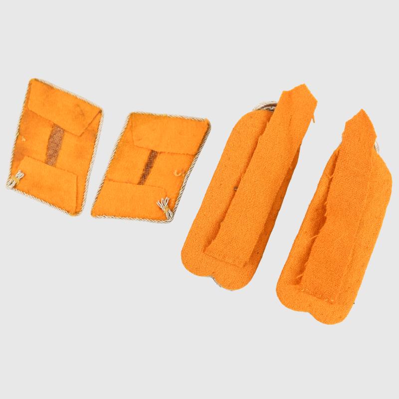 GERMAN WWII LUFTWAFFE OBERST TUNIC INSIGNIA.