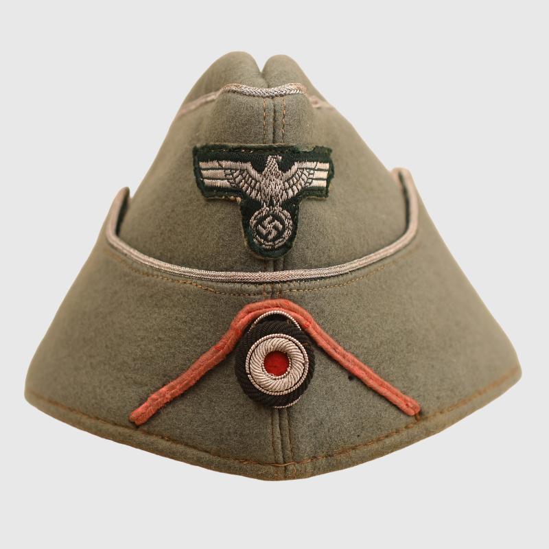 GERMAN WWII ARMY PANZER OFFICERS OVERSEAS CAP.