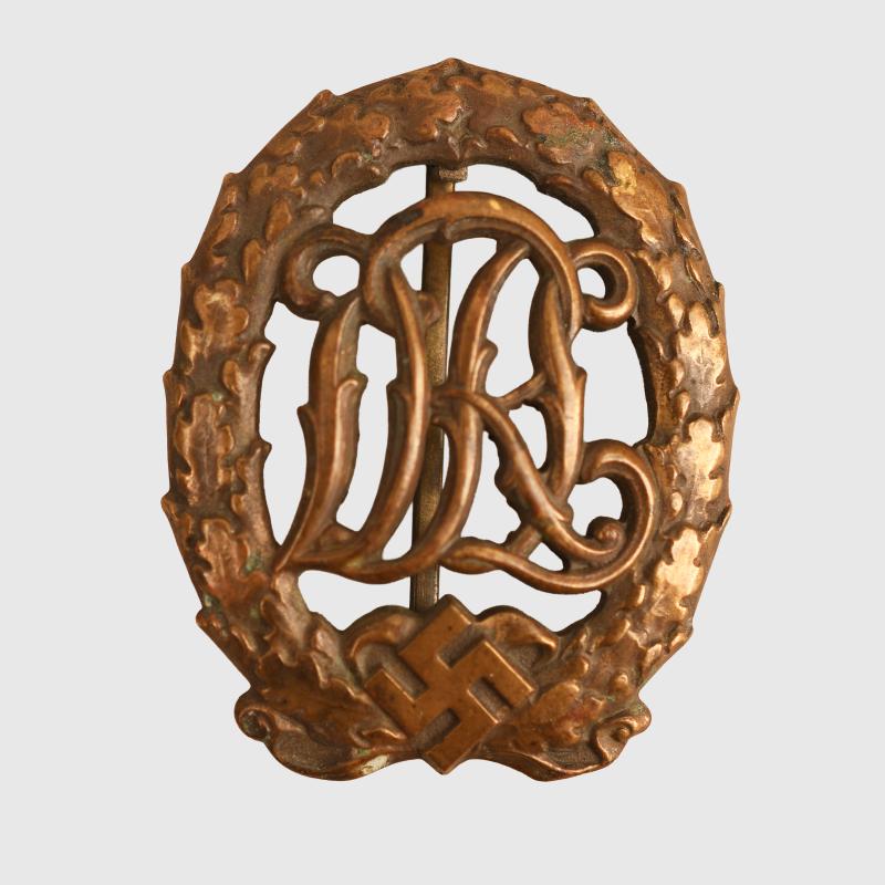 GERMAN WWII DRL SPORTS BADGE.