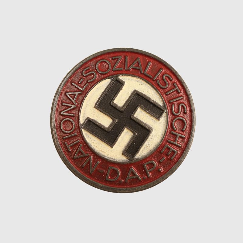 GERMAN WWII NON-ENAMELLED PARTY BADGE RZ M1/103.