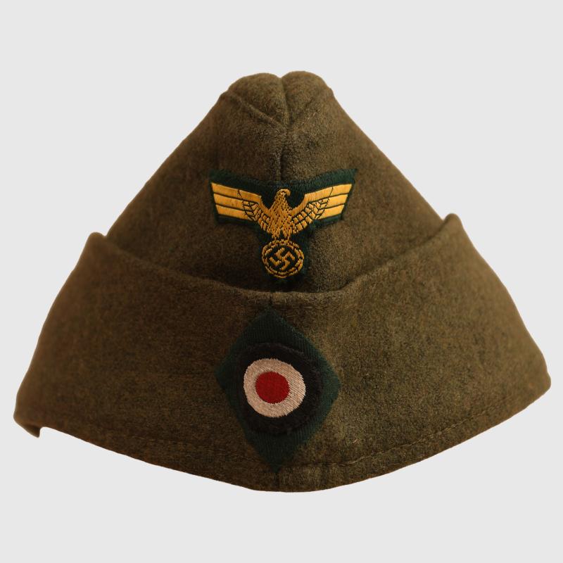 GERMAN WWII COASTAL ARTILLERY OVERSEAS CAP.