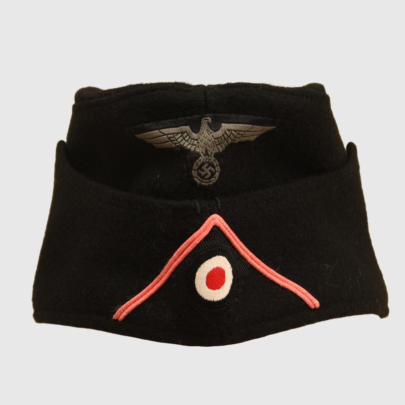 GERMAN WWII BLACK PANZER ENLISTED MANS OVERSEAS CAP.