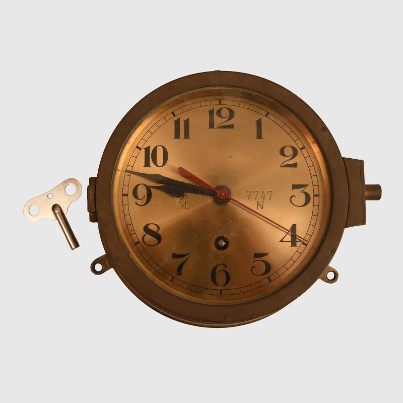 GERMAN WWII KRIEGSMARINE BULKHEAD CLOCK.