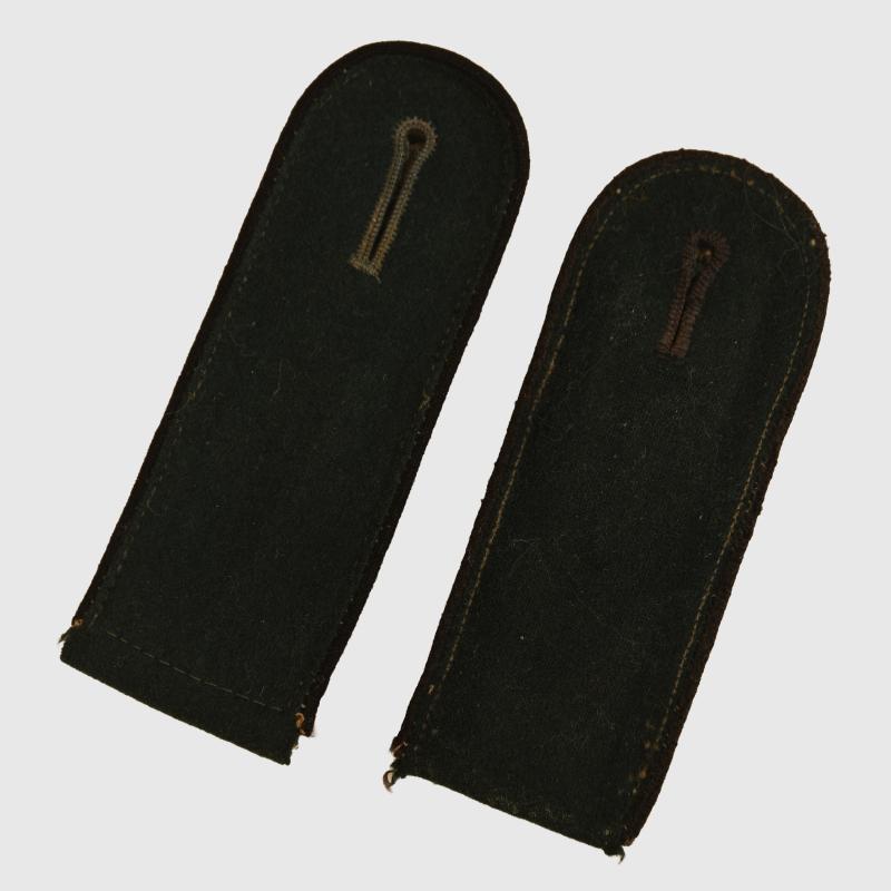 GERMAN WWII ARMY PIONEER M.36 SHOULDER BOARDS.