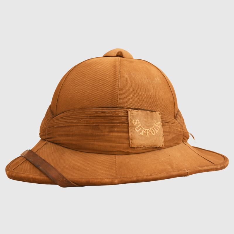 BRITISH WWI ROYAL SUFFOLK REGIMENT WOLSEY HELMET.