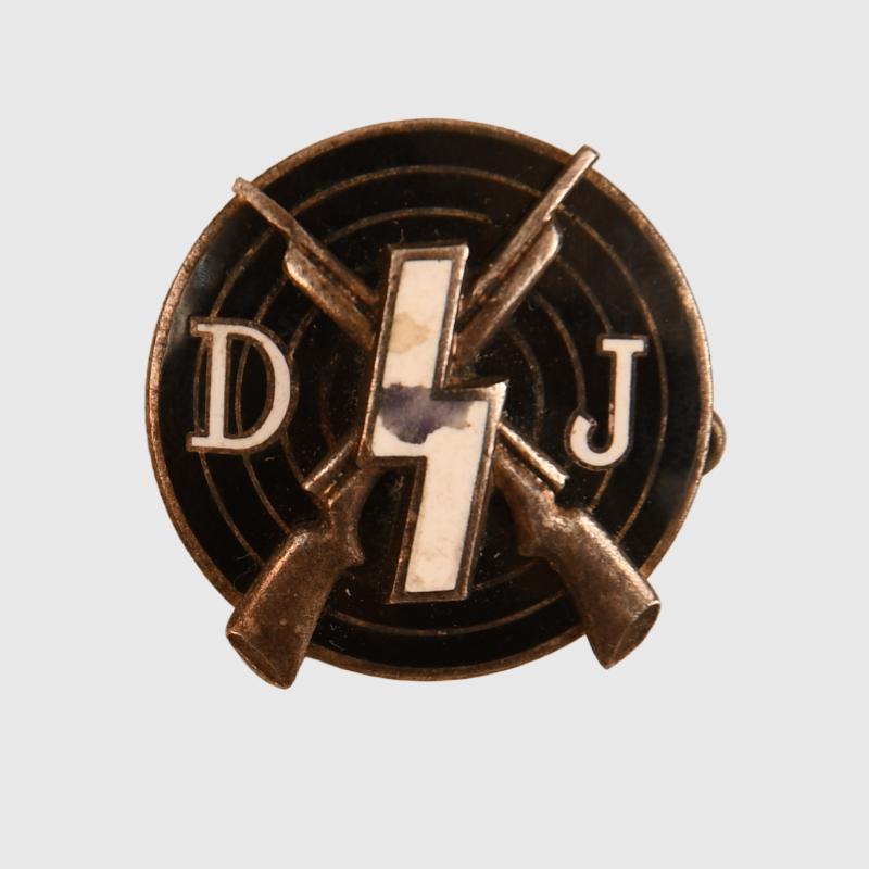 GERMAN WWII DJ SHOOTING AWARD.
