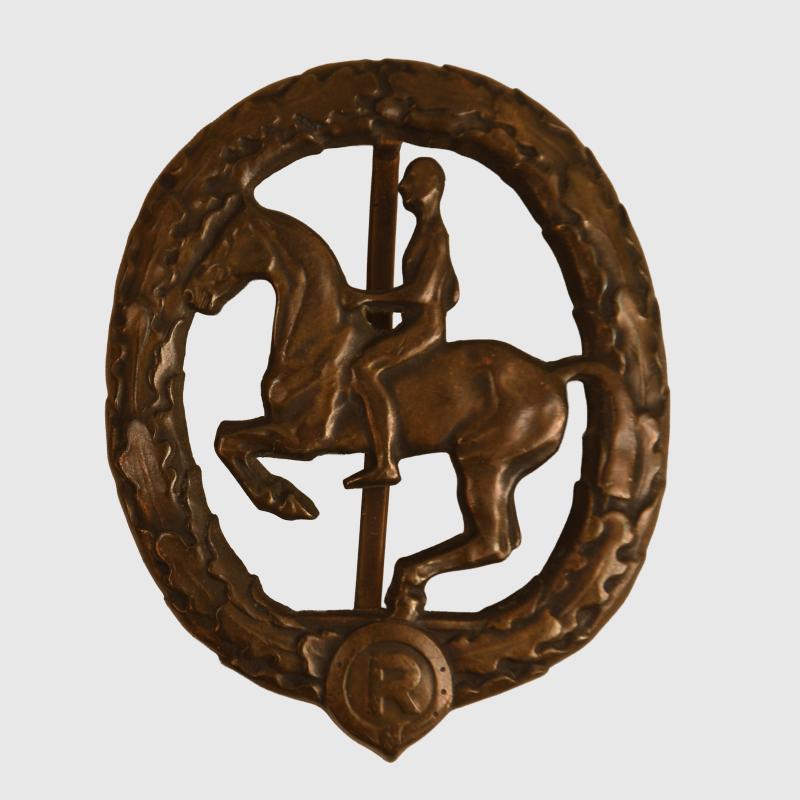 GERMAN WWII HORSE RIDING PROFICIENCY BADGE IN BRONZE.