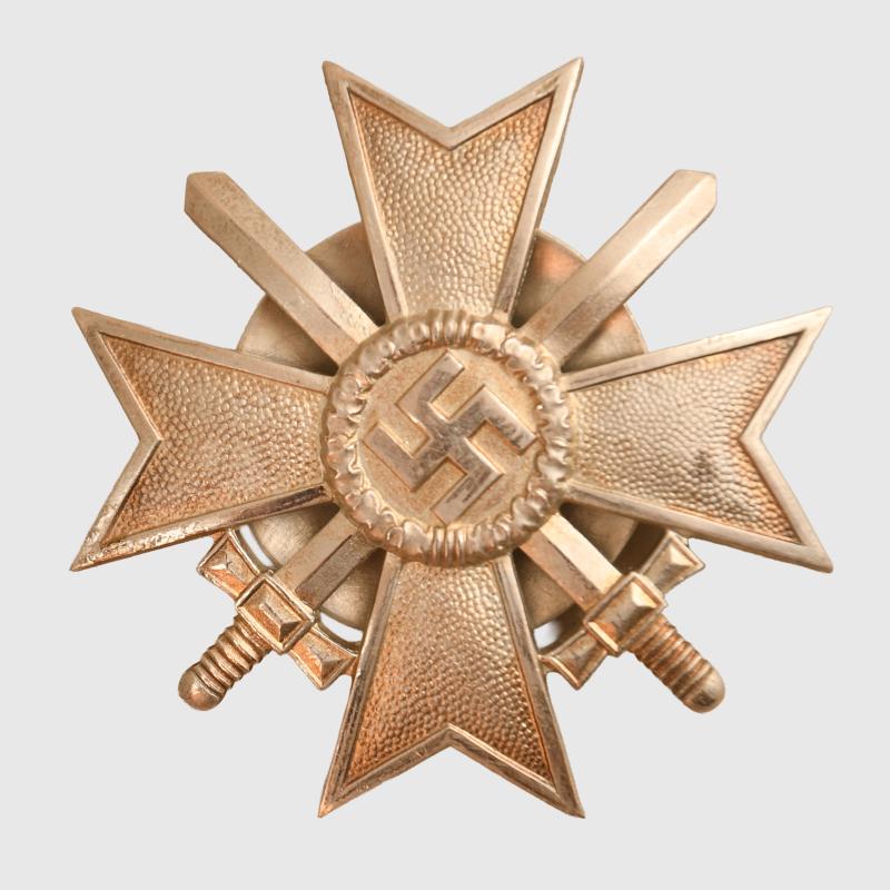 GERMAN WWII WAR SERVICE CROSS 1ST CLASS WITH SWORDS, DISC BACK.