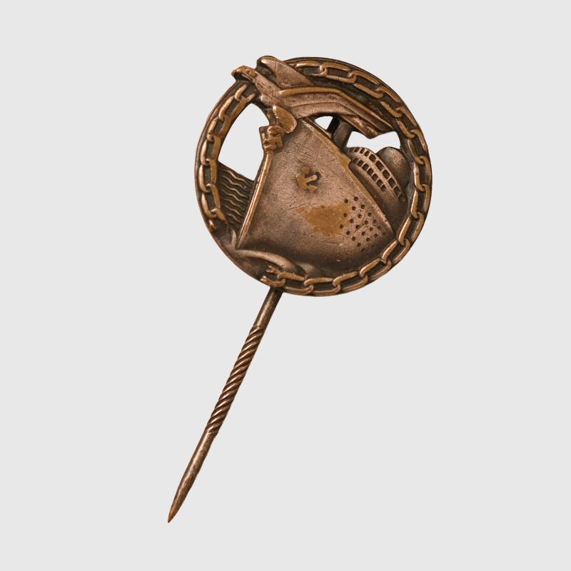 GERMAN WWII BLOCKADE BREAKER BADGE, MINIATURE.