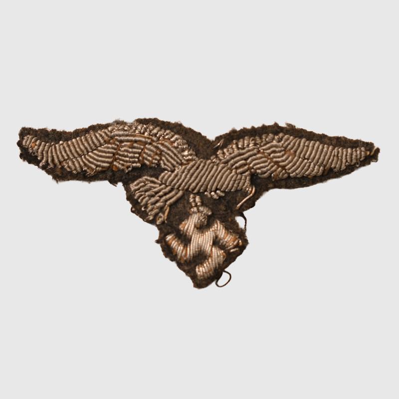 GERMAN WWII LUFTWAFFE OFFICERS OVERSEAS OR M.43 CAP EAGLE.