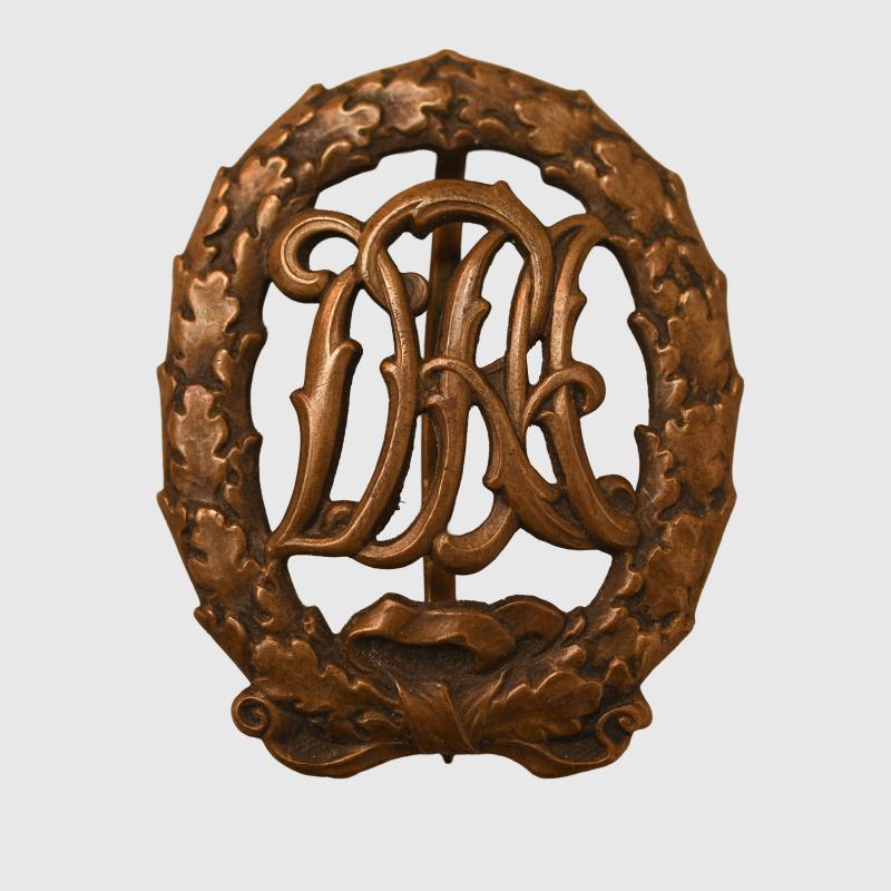 GERMAN WWII DRL BADGE WITHOUT SWASTIKA.