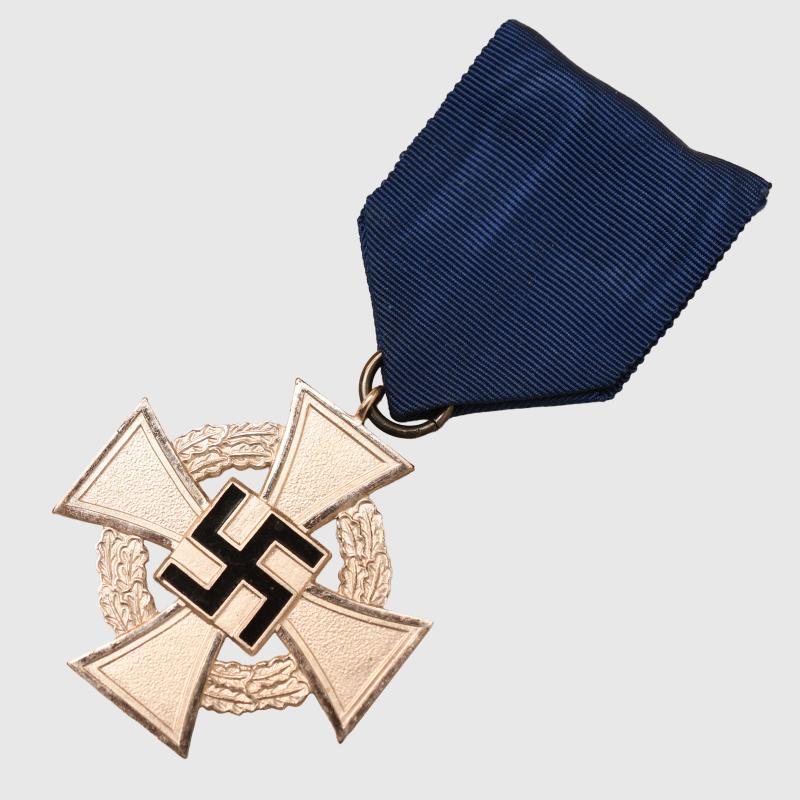 GERMAN WWII NATIONAL FAITHFUL SERVICE MEDAL IN SILVER.