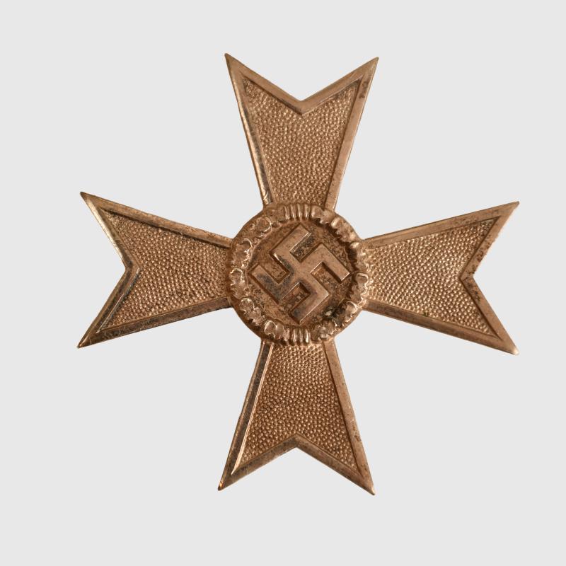 GERMAN WWII WAR SERVICE CROSS 1ST CLASS WITHOUT SWORDS.