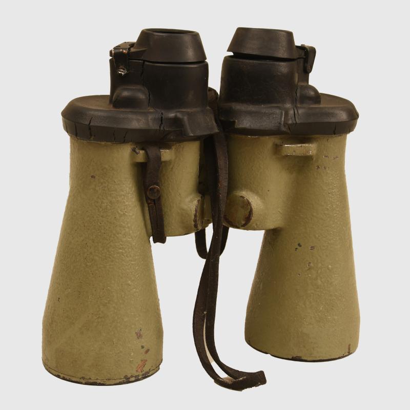 GERMAN WWII U-BOAT ZEISS BINOCULARS.