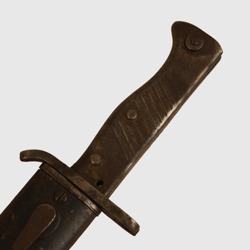 GERMAN WWI ERSATZ SAW BACK BAYONET.