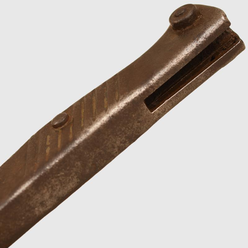 GERMAN WWI ERSATZ SAW BACK BAYONET.