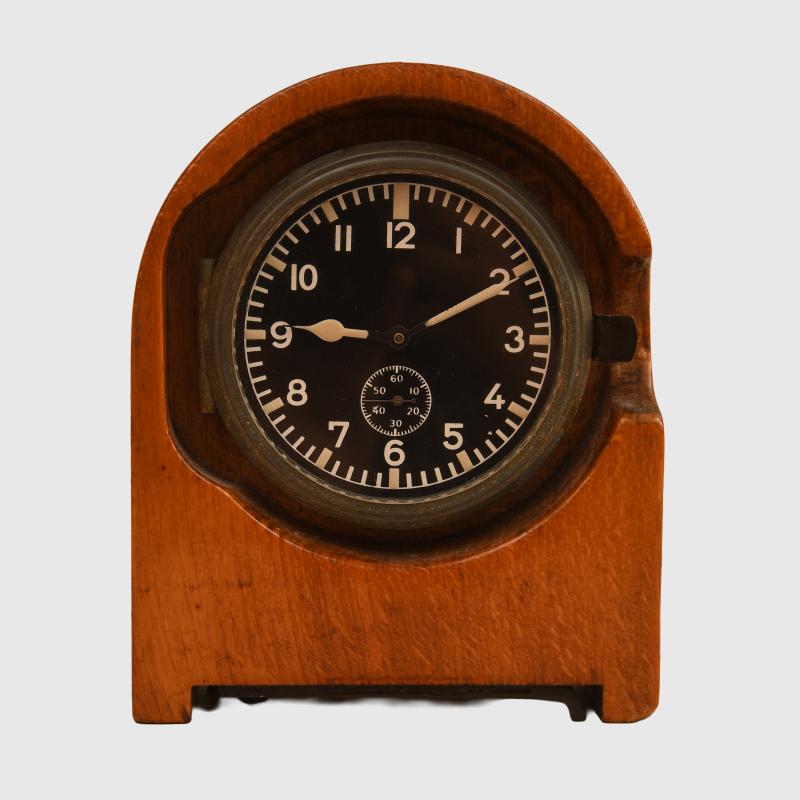 GERMAN WWII LUFTWAFFE COCKPIT CLOCK FOR DESK DISPLAY.