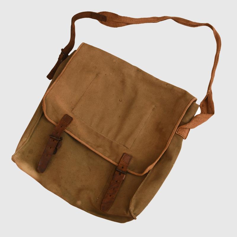 FRENCH WWI OFFICERS SIDE PACK.