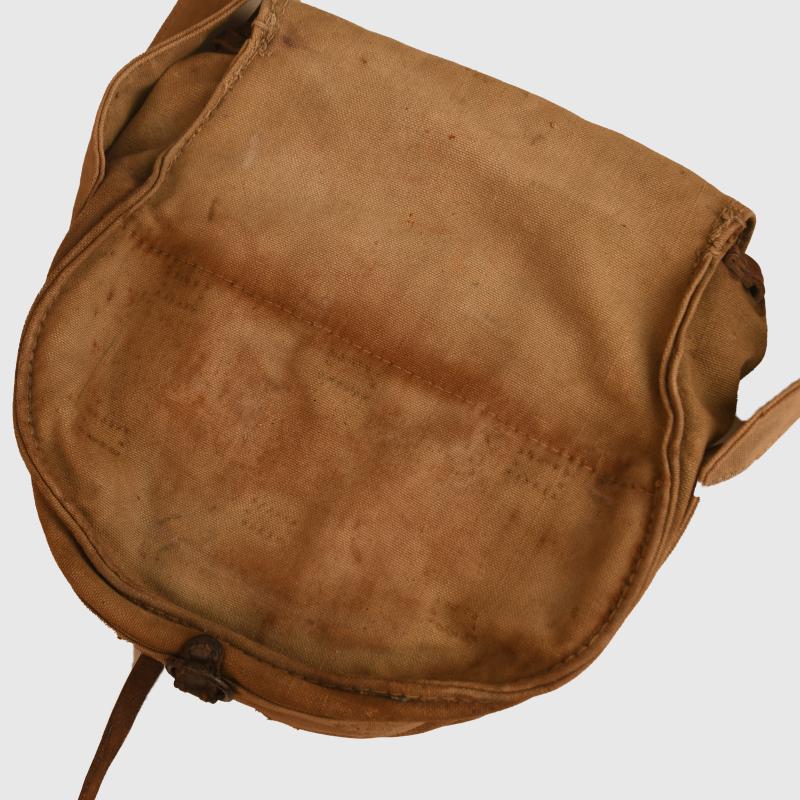 FRENCH WWI CHAUCHAT MAGAZINE POUCH.
