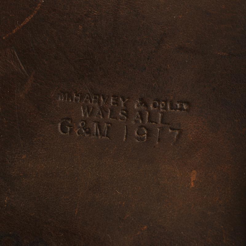 BRITISH WWI WEBLEY NAVAL EQUIPMENT AMMUNITION POUCH.