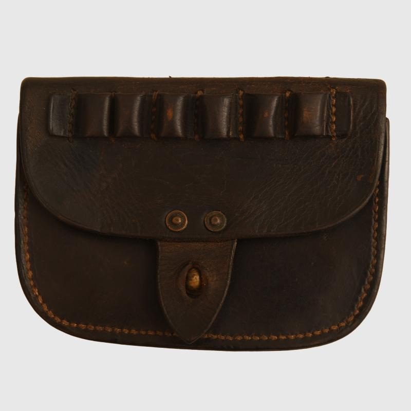BRITISH WWI WEBLEY NAVAL EQUIPMENT AMMUNITION POUCH.