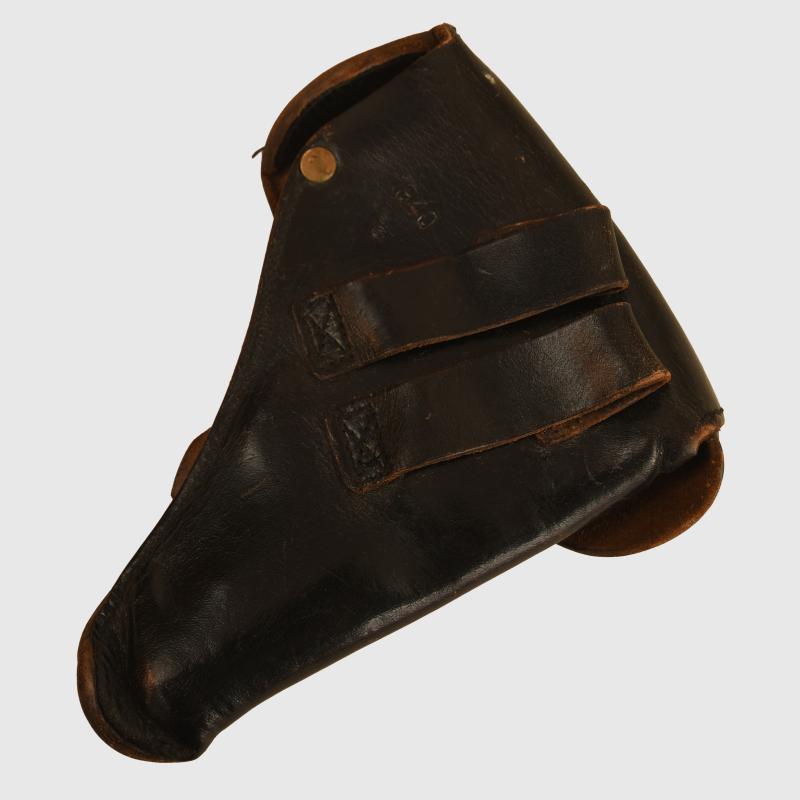 GERMAN WWII UNIDENTIFIED HOLSTER.