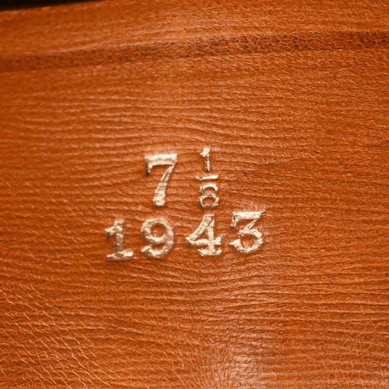 US WWII BRITISH MADE U.S. ARMY AIR FORCE OFFICERS VISOR CAP.