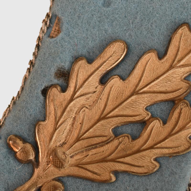 GERMAN WWII SA GROUPING FUHRER COLLAR PATCHES IDENTIFIED.