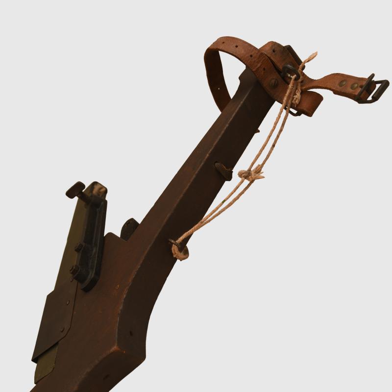 BRITISH WWI ENFIELD RIFLE TRENCH PERISCOPE MOUNT.