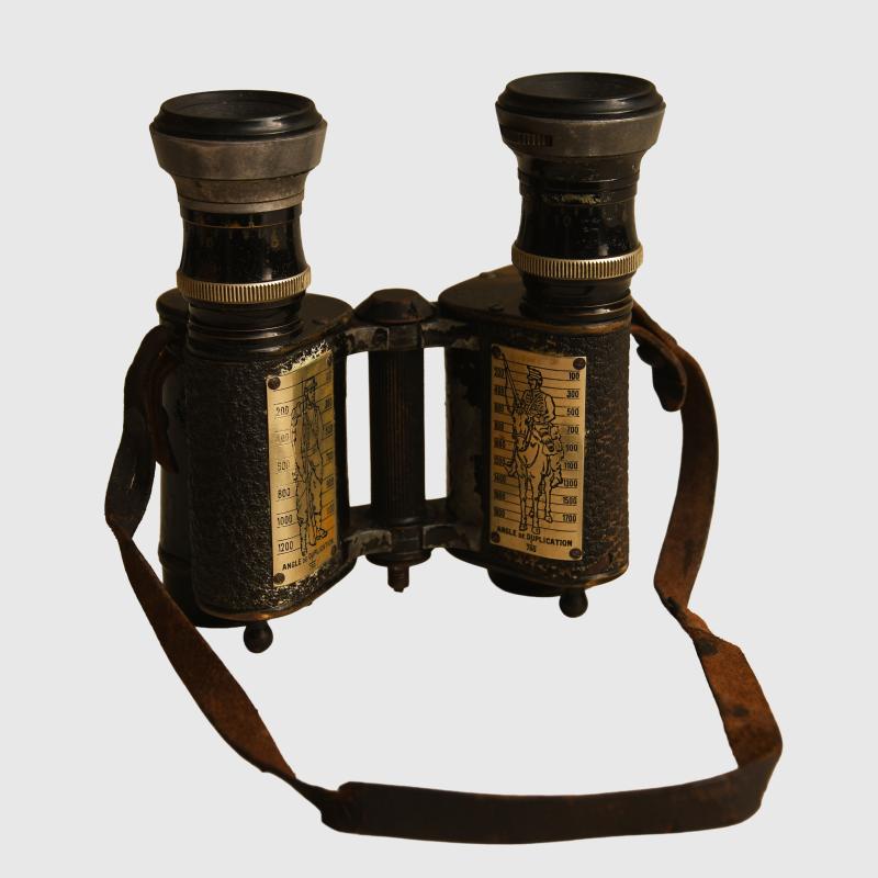 BRITISH/FRENCH WWI BINOCULARS.