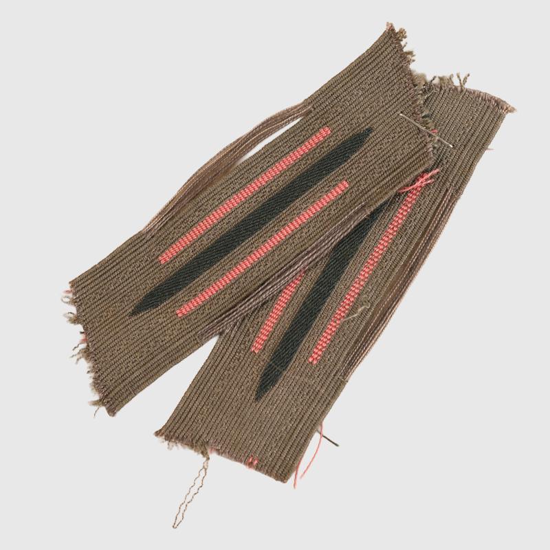 GERMAN WWII PANZER COLLAR PATCHES.