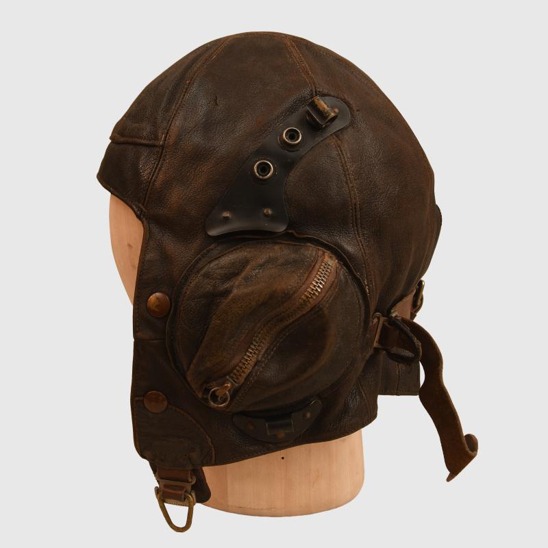 BRITISH WWII RAF B TYPE FLYING HELMET.