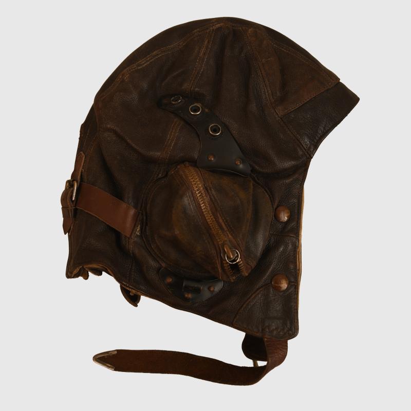 BRITISH WWII RAF B TYPE FLYING HELMET.