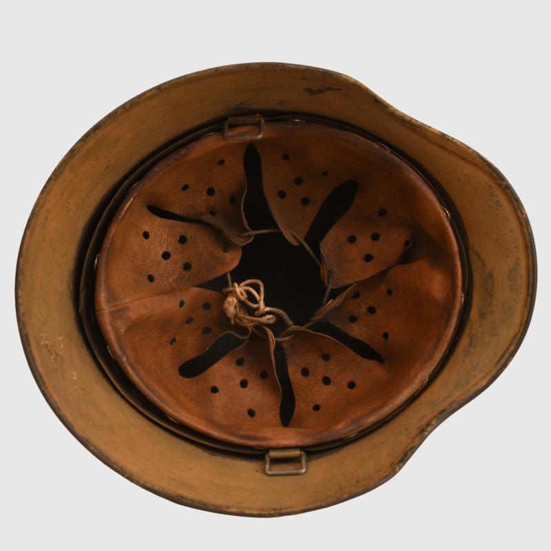 GERMAN WWII TROPICAL M.40 COMBAT HELMET.