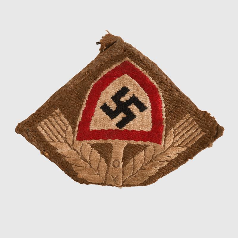 GERMAN WWII RAD BEVO WOVEN CAP INSIGNIA.