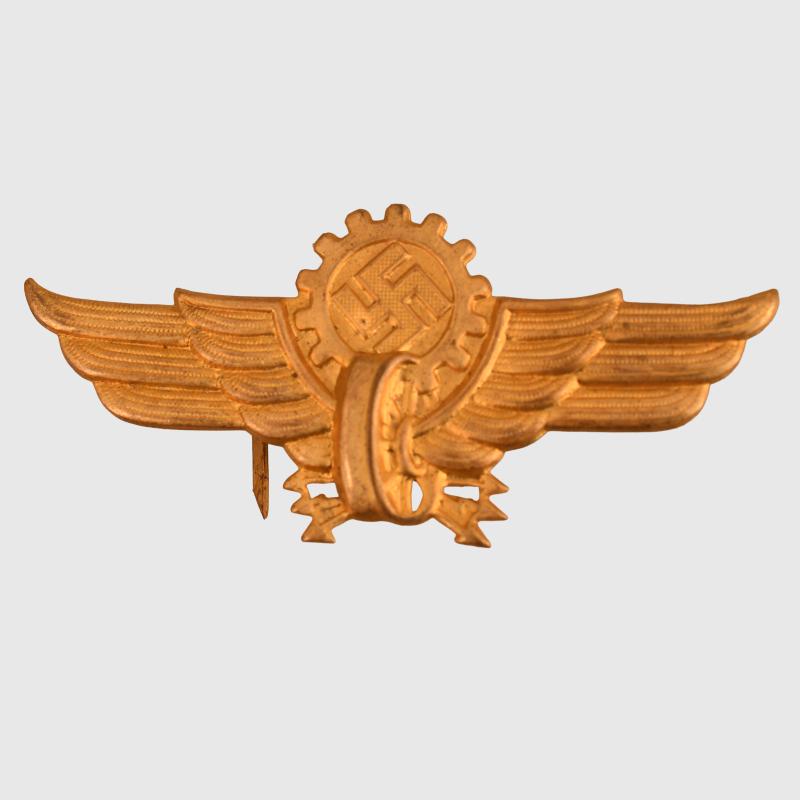 GERMAN WWII DAF COG WHEEL TINNY.