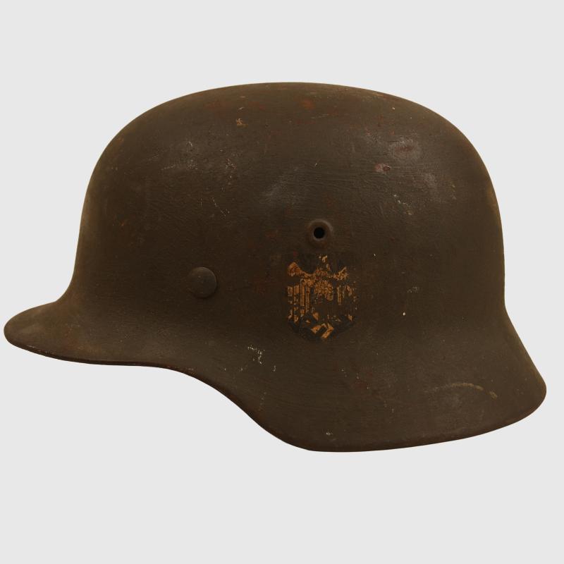 GERMAN WWII ARMY M.40 SINGLE DECAL COMBAT HELMET, LARGE SIZE.