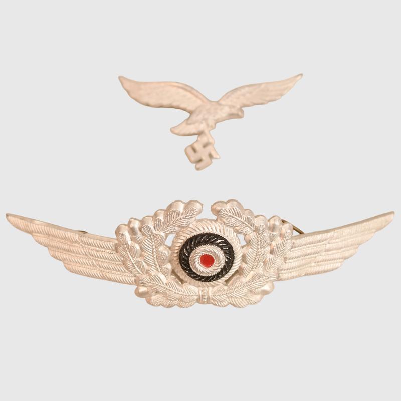 GERMAN WWII LUFTWAFFE ENLISTED RANKS NCO EAGLE AND COCKADE SET.