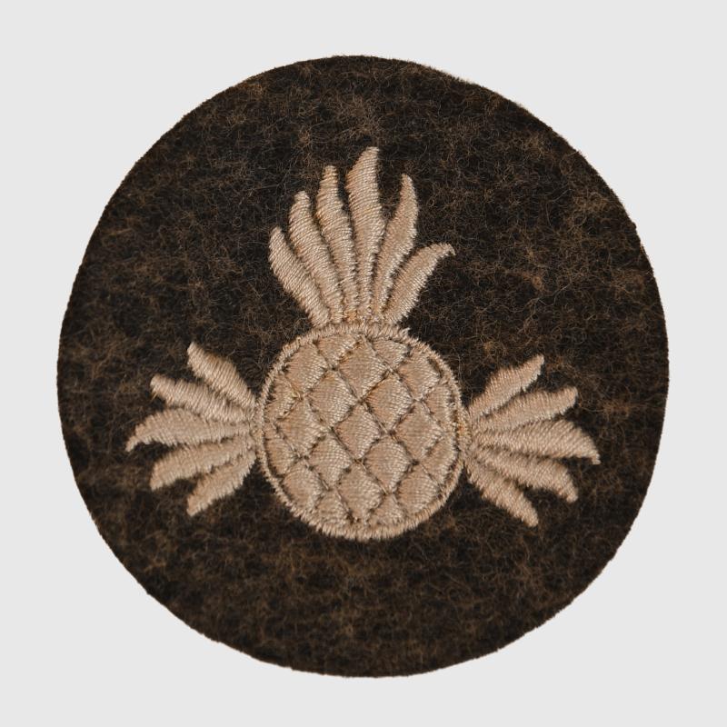 GERMAN WWII LUFTWAFFE HEAVY AERIAL BOMB ARMOURER PATCH.