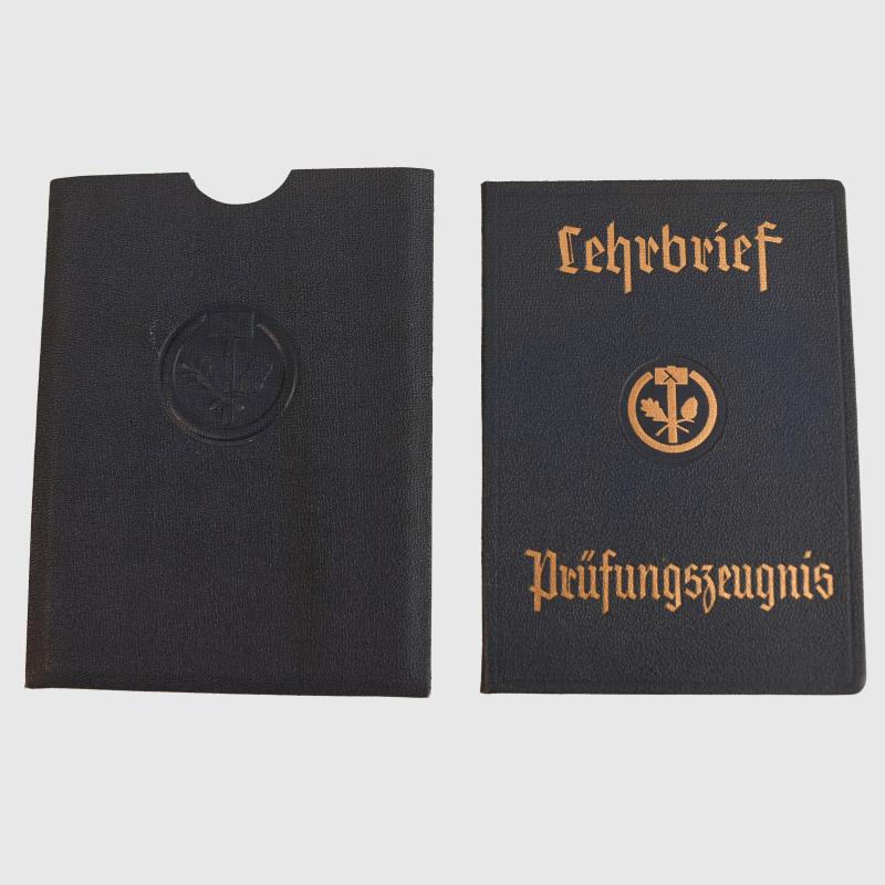 GERMAN WWII FOUR ORGANISATIONAL MEMBERSHIP CARDS.