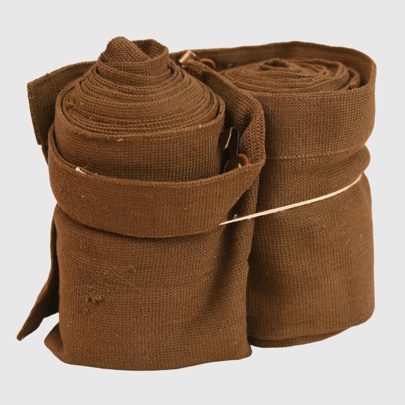 GERMAN WWII TROPICAL PUTTEES, LIGHT SHADE.